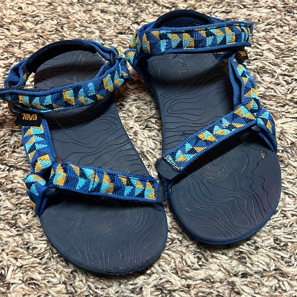 Kids Teva sandals